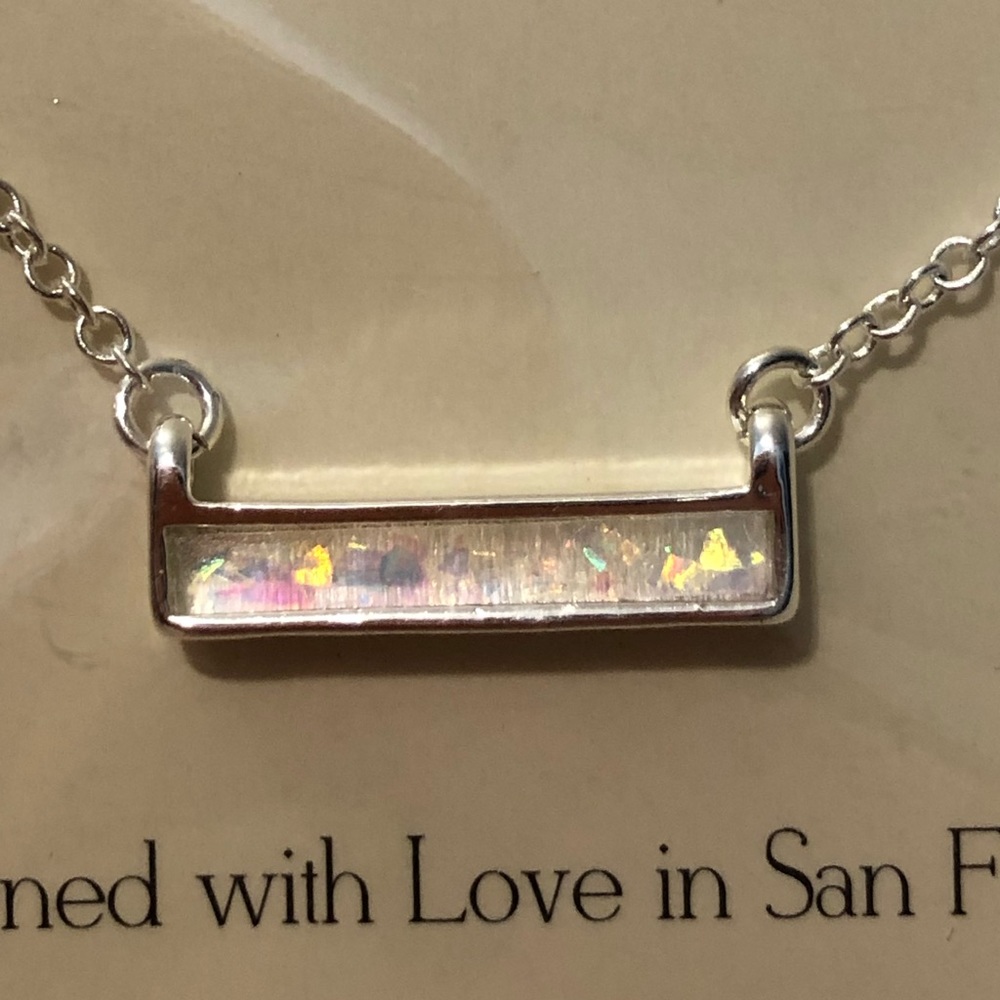 ๐ The2Bandits Athens Necklace Iridescent Stone - Picture 4 of 4